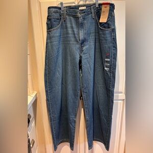 NWT Levi's Cinch High-Rise Loose Through Hip Thighs Straight Leg waist snaps